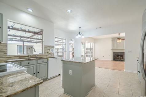 10449 Trailway Oak San Antonio TX 78240