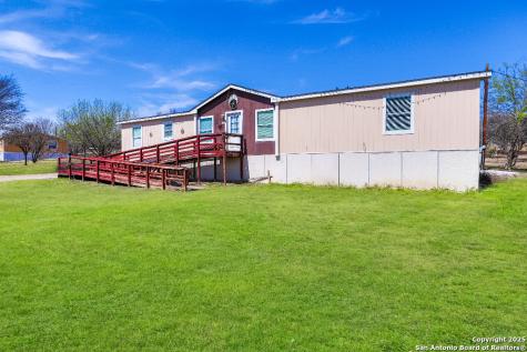 364 County Road 5635 Castroville TX 78009