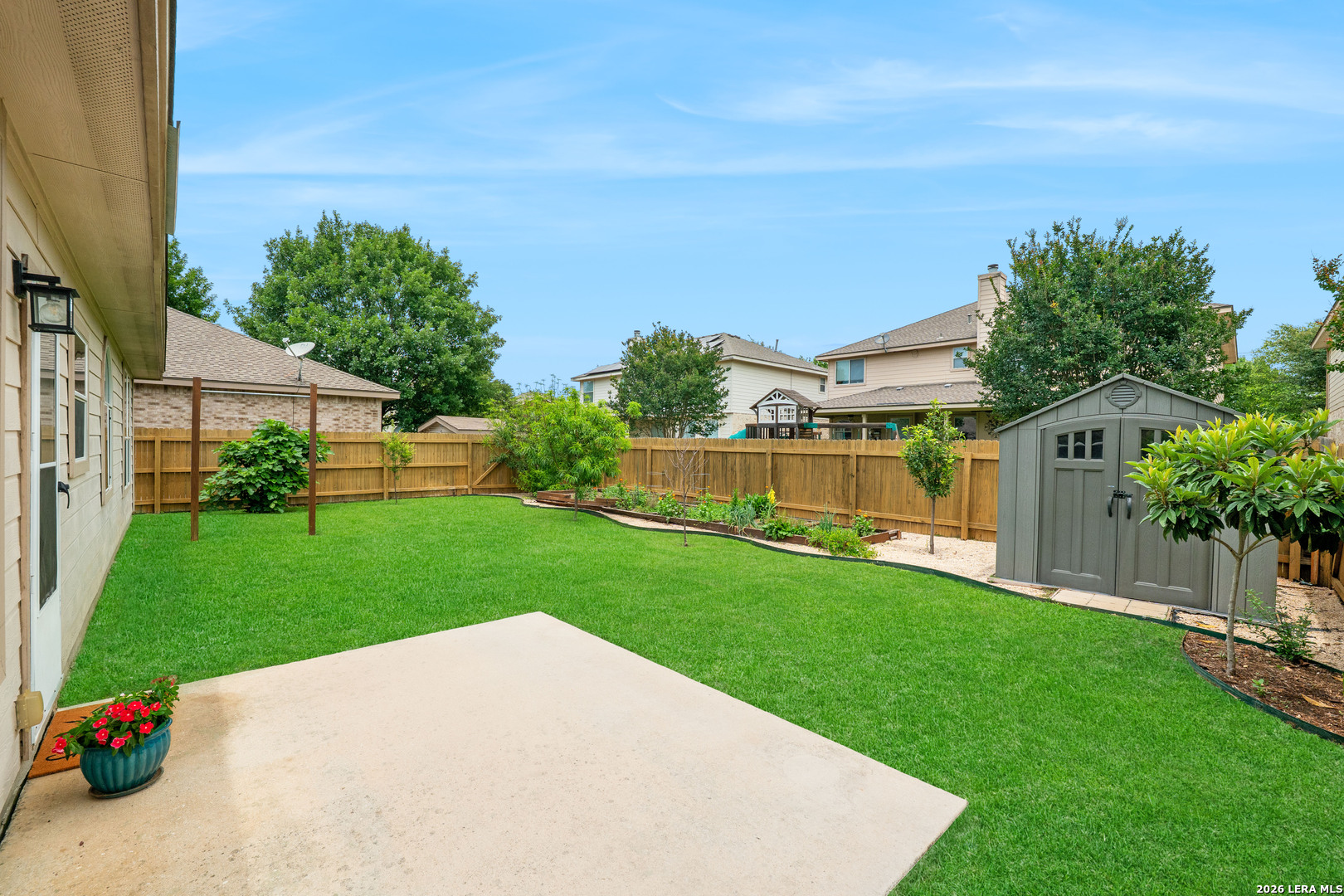 8355 Piney Wood Run San Antonio TX 78255