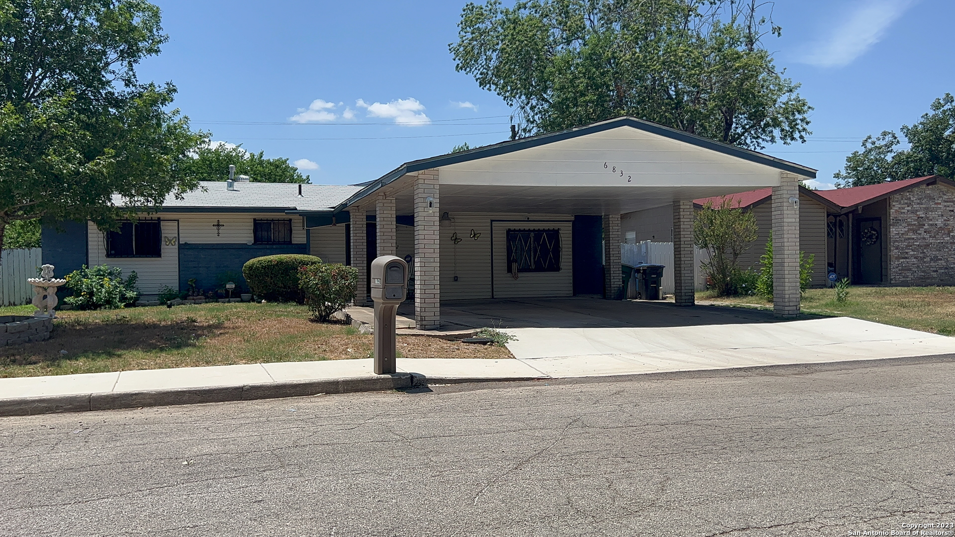 6832 Cedarwood Court San Antonio TX 78227