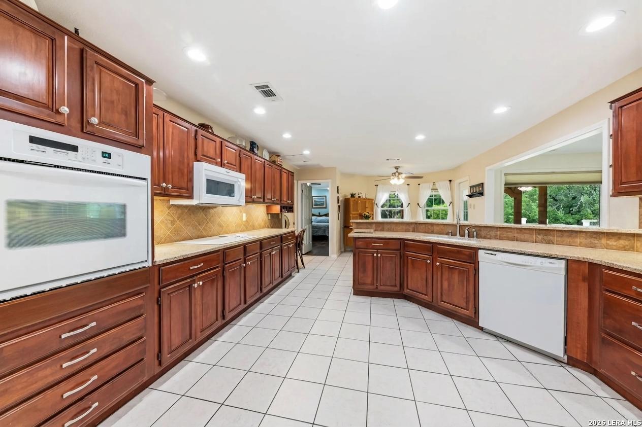 51 Hunters Point Drive New Braunfels TX 78132