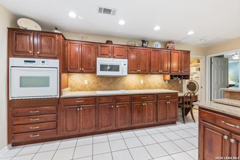 51 Hunters Point Drive New Braunfels TX 78132