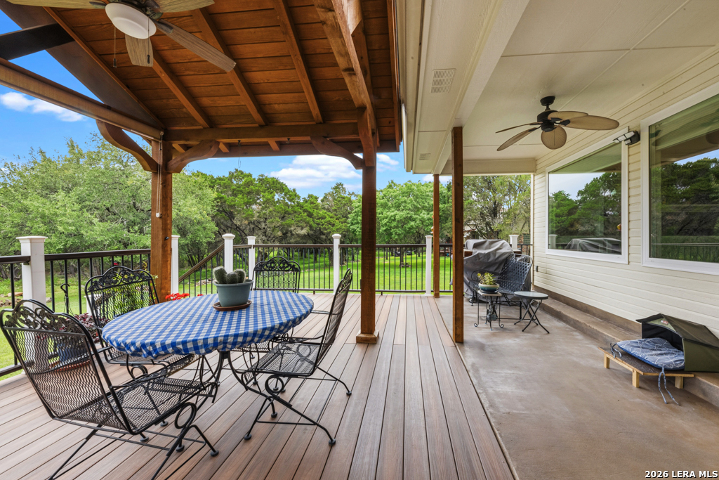 51 Hunters Point Drive New Braunfels TX 78132