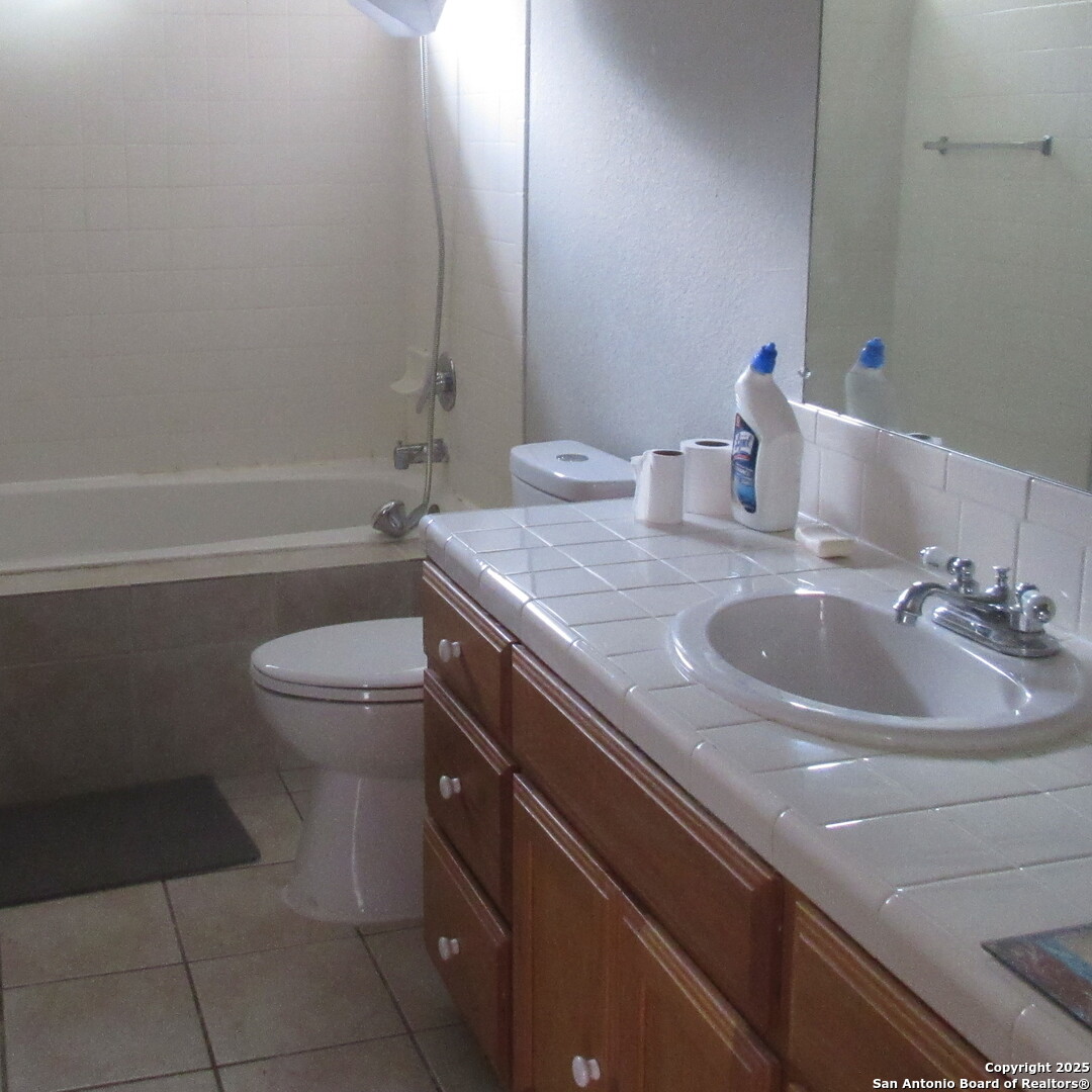 2442 Christian San Antonio TX 78222