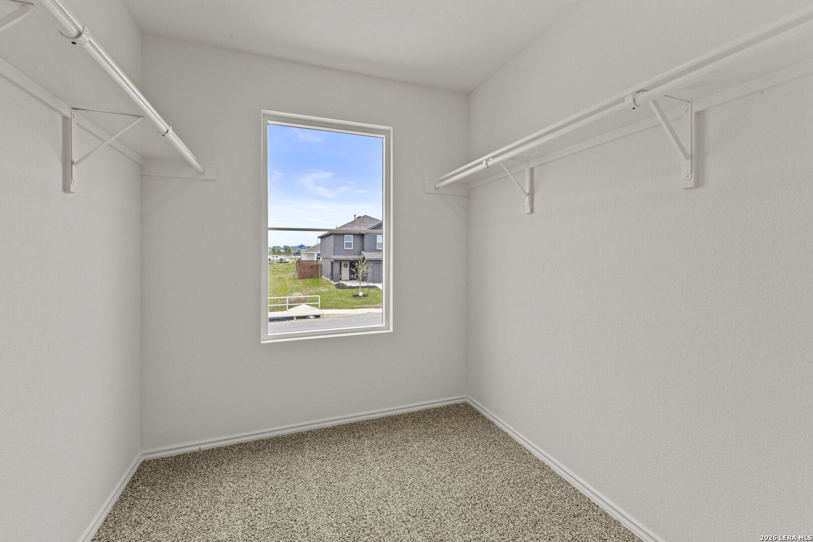 12520 Spoor Valley Converse TX 78109