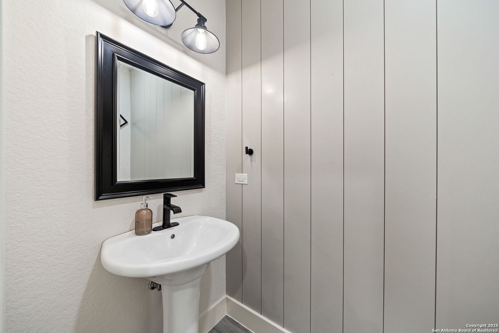 337 Saddle Mountain Boerne TX 78006