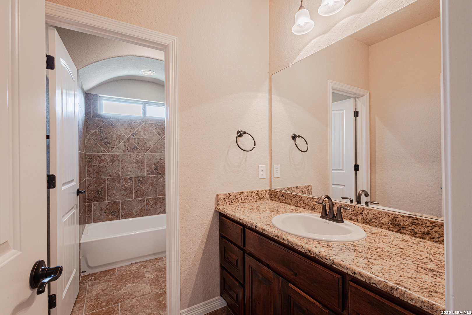 1231 Porto Point New Braunfels TX 78132