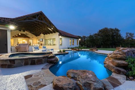 192 Riverwood Boerne TX 78006