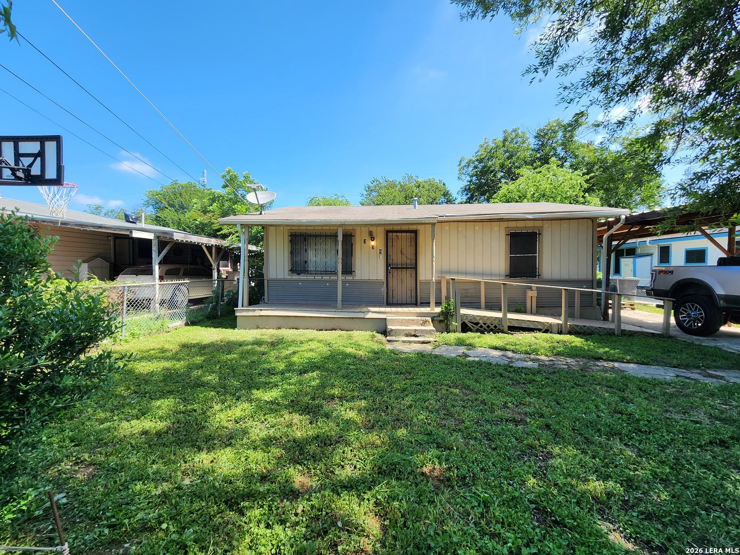 339 Arteago San Antonio TX 78237