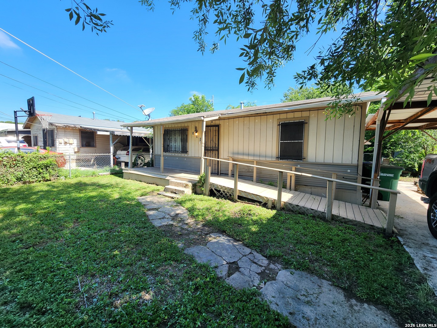339 Arteago San Antonio TX 78237