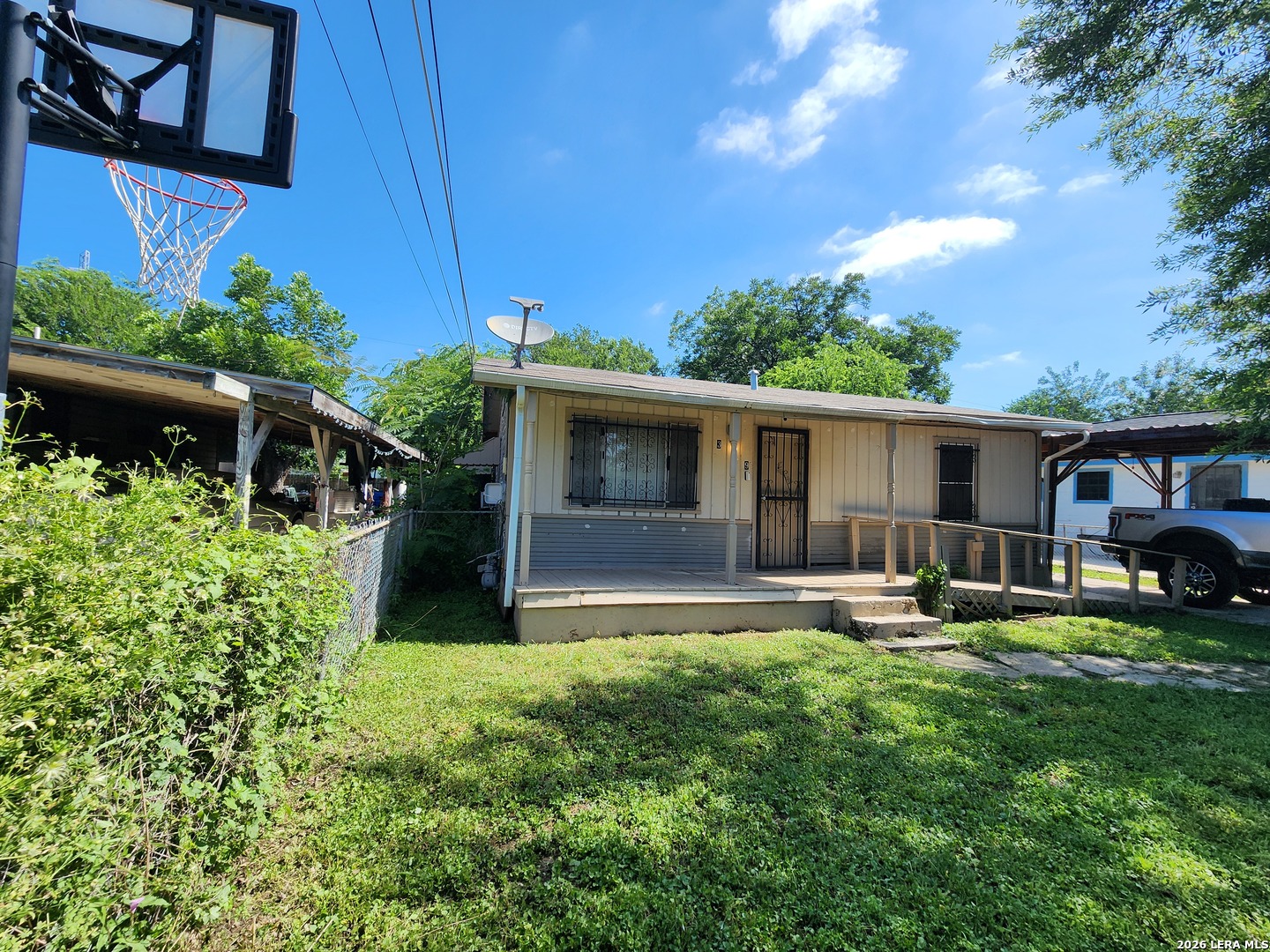 339 Arteago San Antonio TX 78237
