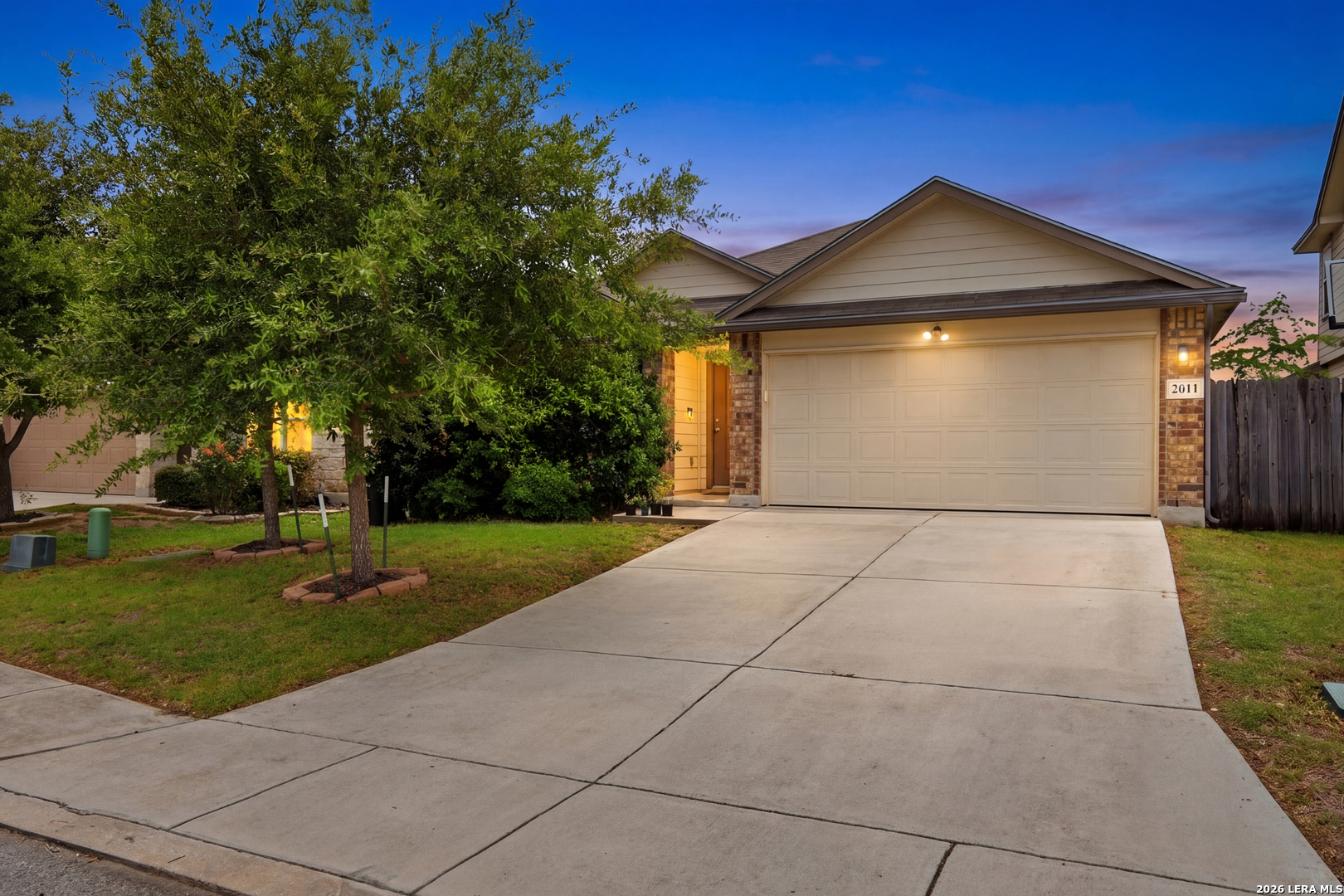 2611 Live Oak Pass San Antonio TX 78244