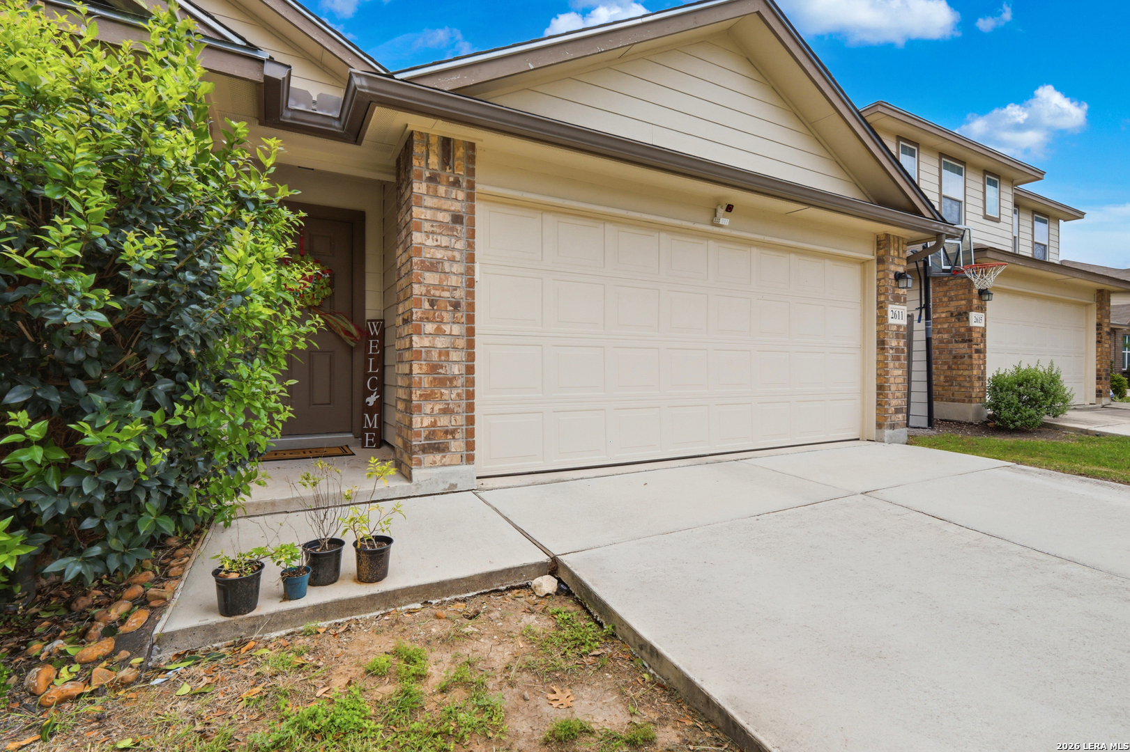 2611 Live Oak Pass San Antonio TX 78244