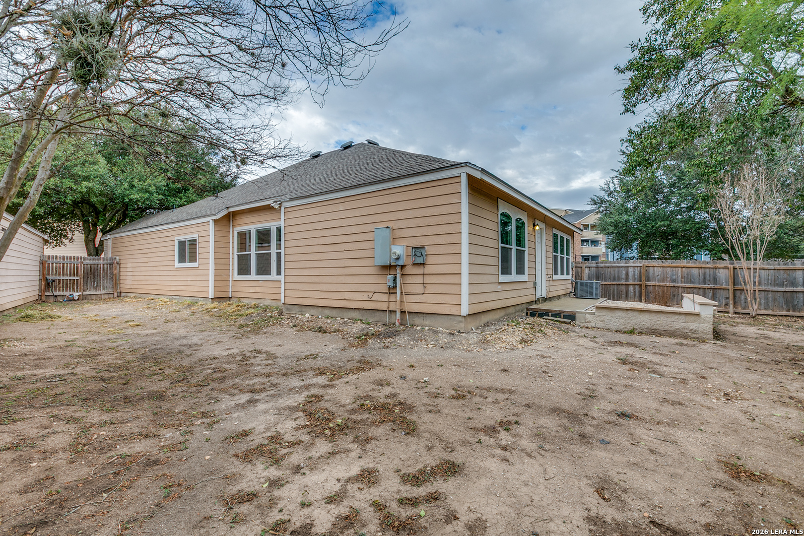 5306 Tomas San Antonio TX 78240