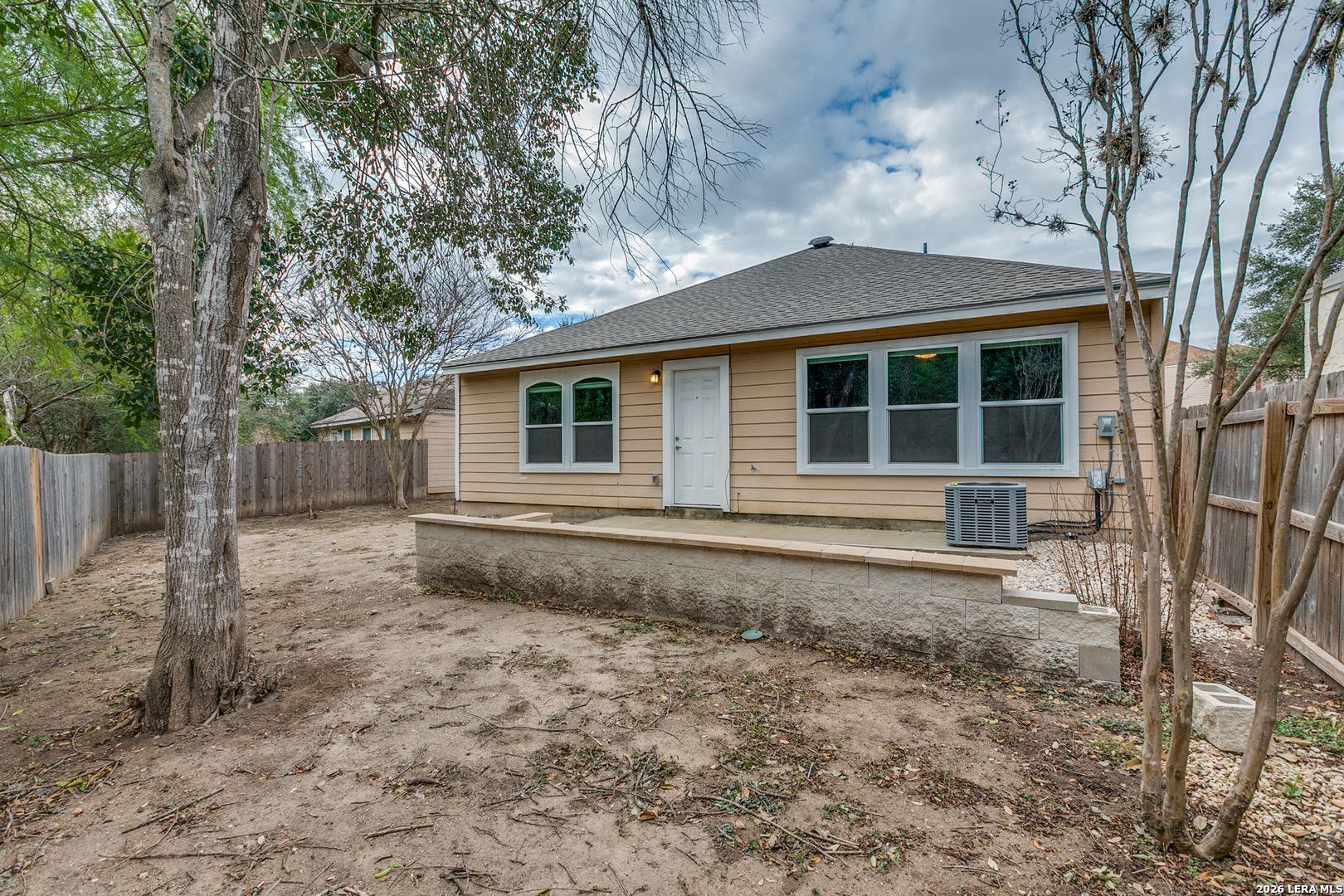 5306 Tomas San Antonio TX 78240