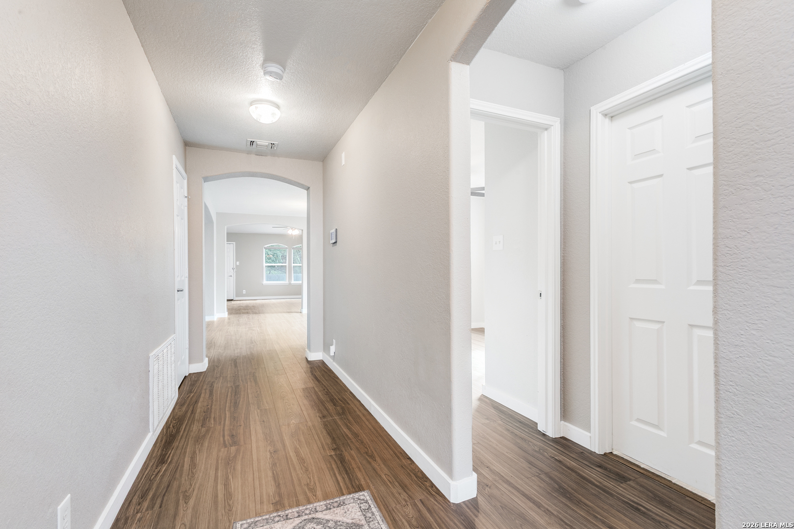 5306 Tomas San Antonio TX 78240
