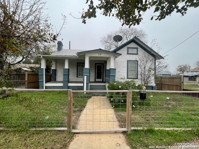 114 W Glenn Avenue San Antonio TX 78204