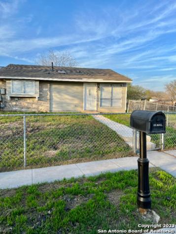 7219 Glen Mist San Antonio TX 78239