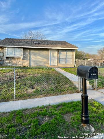 7219 Glen Mist San Antonio TX 78239