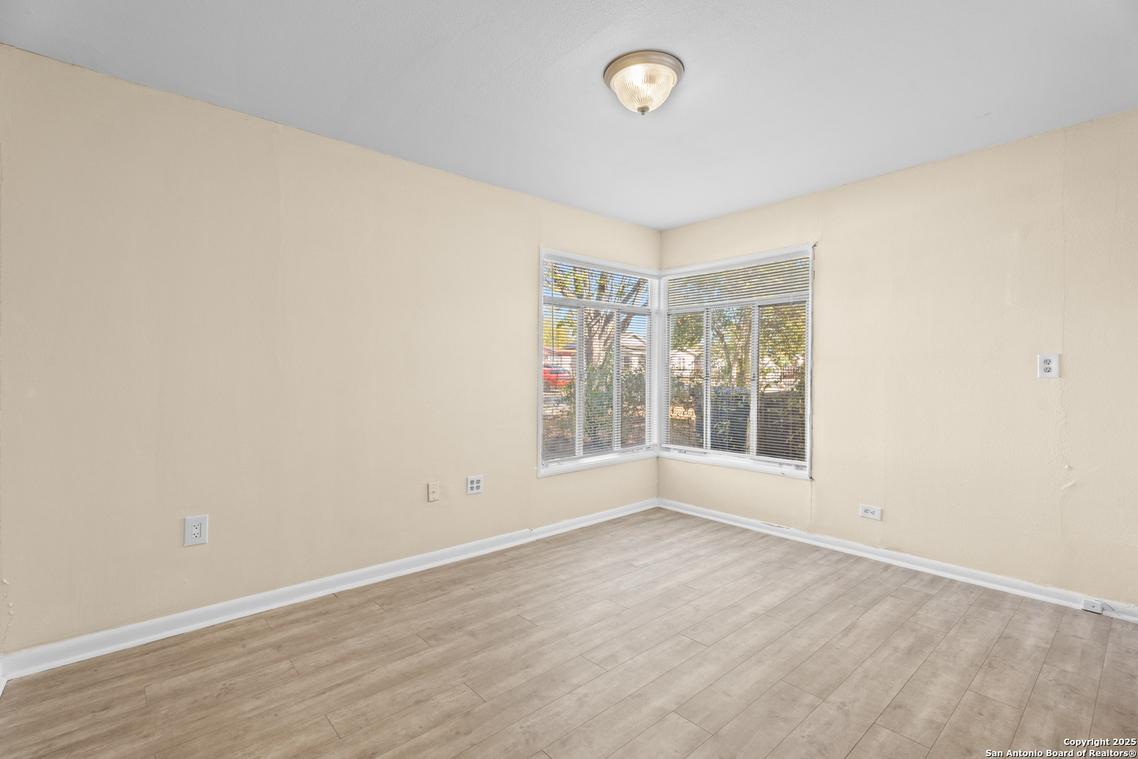 1538 Thorain San Antonio TX 78201