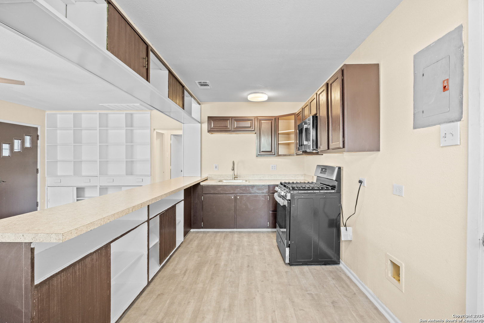 1538 Thorain San Antonio TX 78201