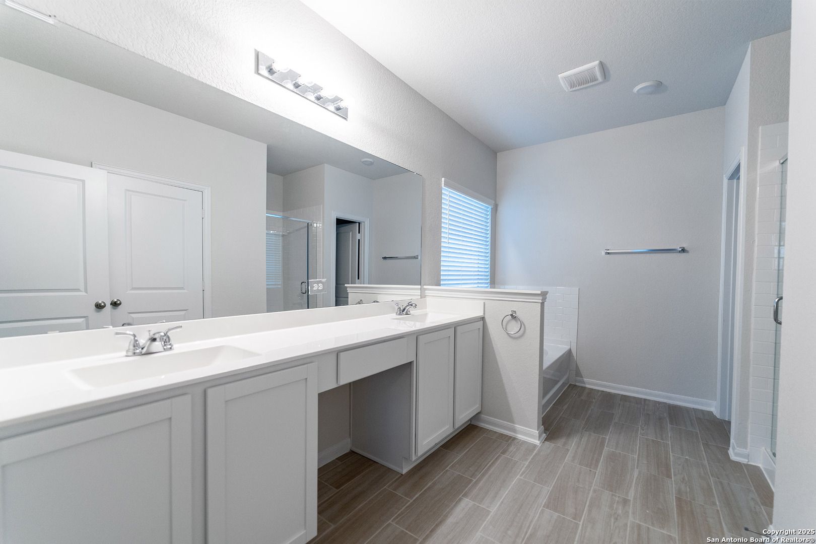 2914 Tengyc Bow San Antonio TX 78245