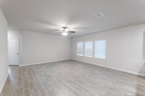 2914 Tengyc Bow San Antonio TX 78245