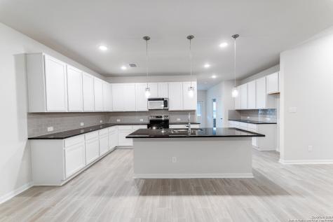 2914 Tengyc Bow San Antonio TX 78245