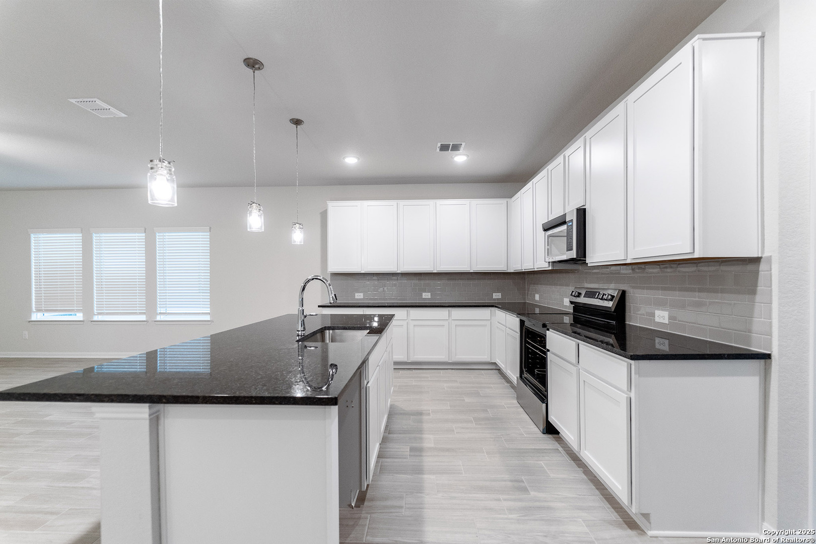 2914 Tengyc Bow San Antonio TX 78245