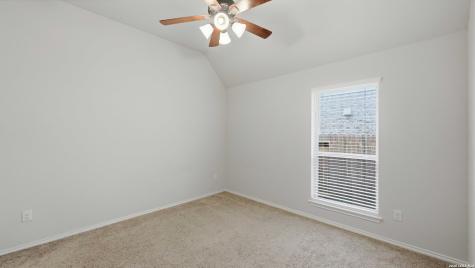 2125 Pioneer Pass Seguin TX 78155