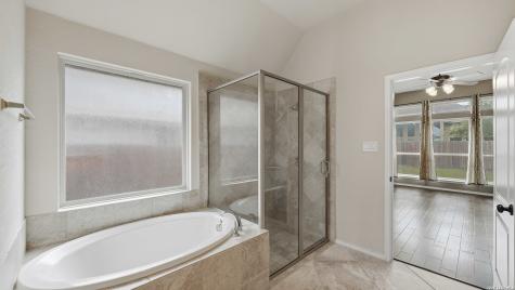 2125 Pioneer Pass Seguin TX 78155