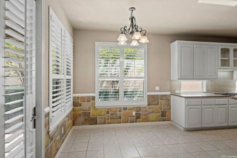 111 Garden Trace San Antonio TX 78260