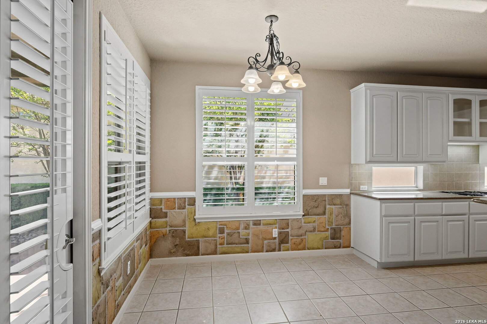 111 Garden Trace San Antonio TX 78260