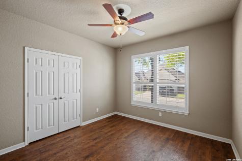 111 Garden Trace San Antonio TX 78260