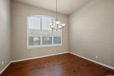 111 Garden Trace San Antonio TX 78260