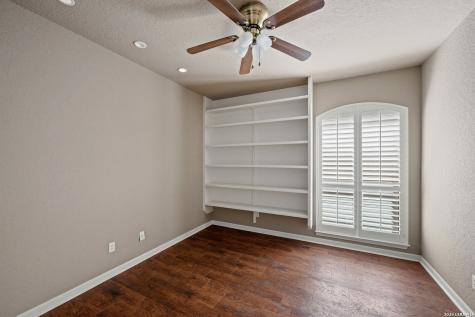 111 Garden Trace San Antonio TX 78260