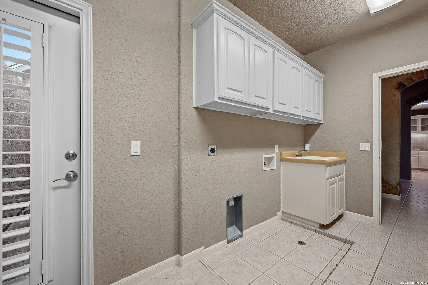 111 Garden Trace San Antonio TX 78260