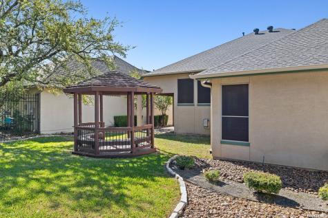 111 Garden Trace San Antonio TX 78260