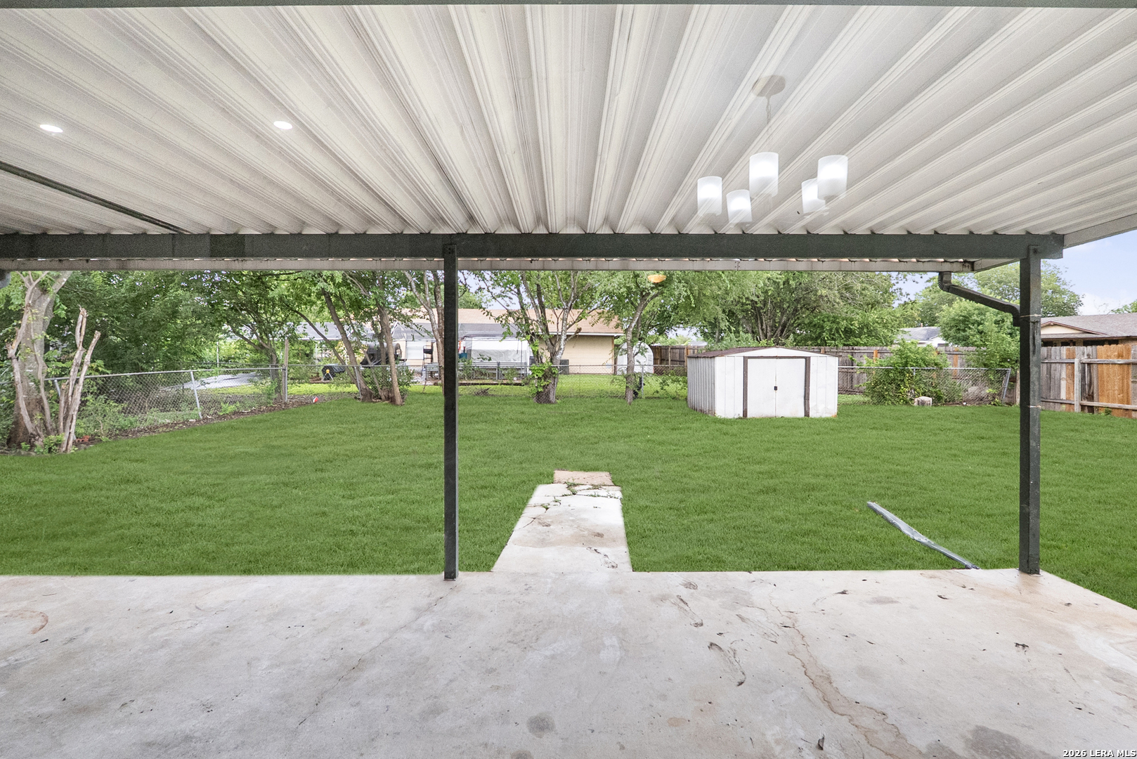 7335 Glen Brook San Antonio TX 78239
