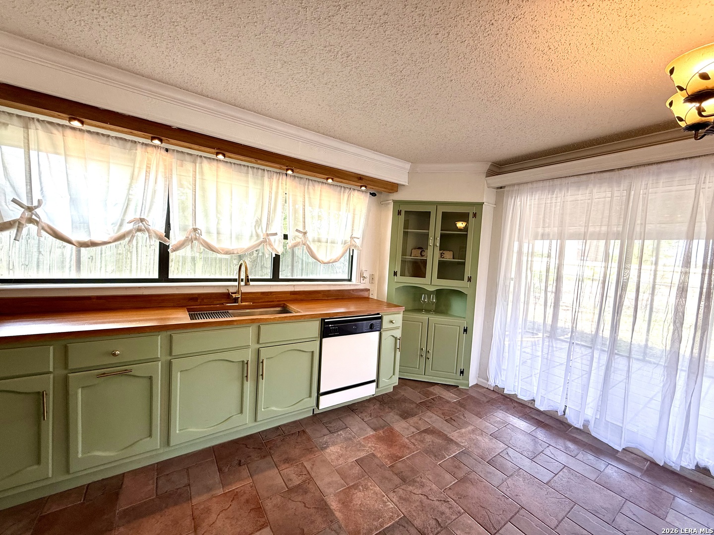 75 Wainwright Brackettville TX 78832