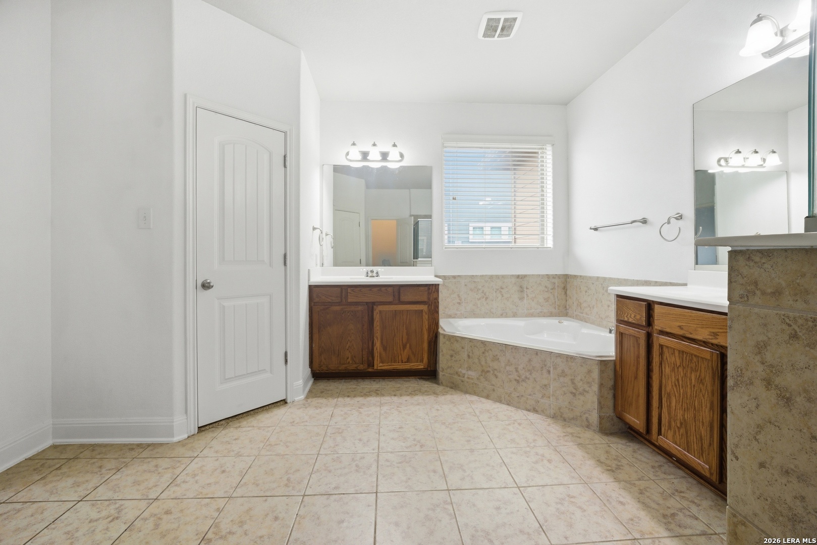 10403 Dakota River Converse TX 78105