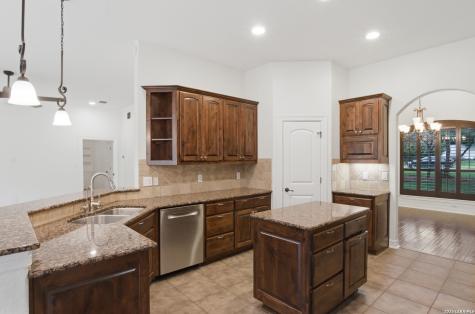 8524 Verano Drive San Antonio TX 78266