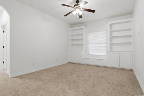 8524 Verano Drive San Antonio TX 78266