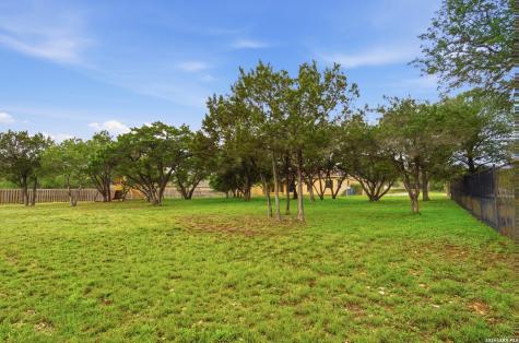 8524 Verano Drive San Antonio TX 78266