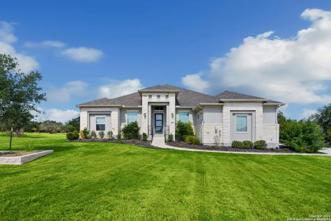 1025 Stradina New Braunfels TX 78132