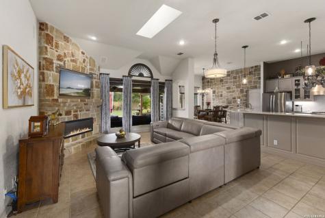 21423 Liguria Drive Garden Ridge TX 78266