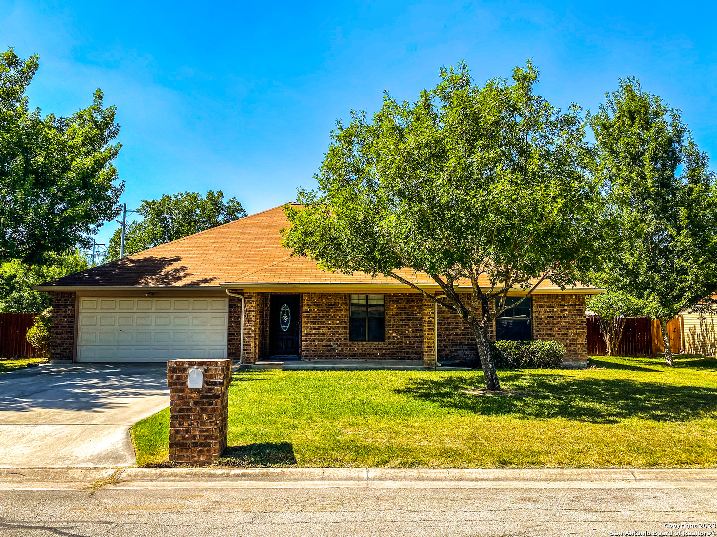1302 Mockingbird Lane Seguin TX 78155