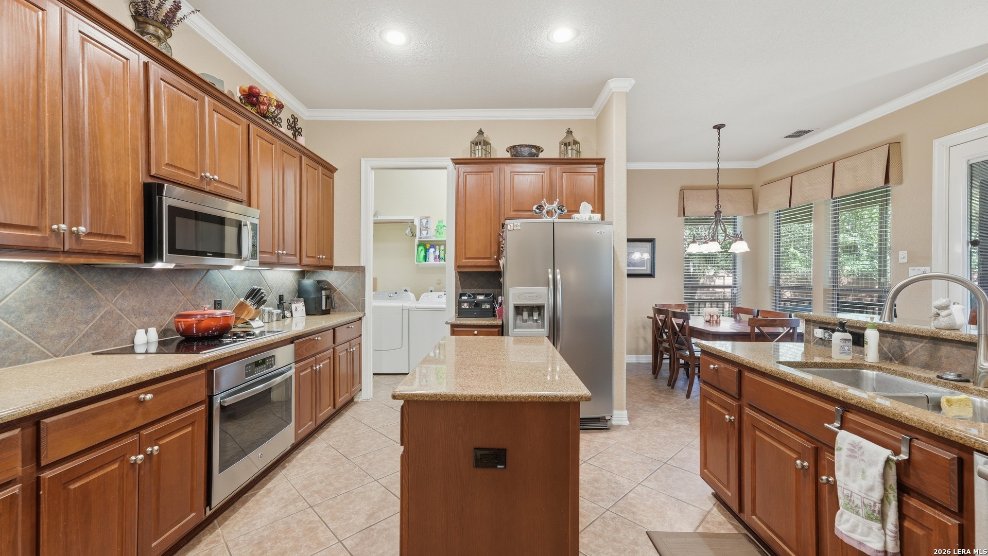 907 Sabal San Antonio TX 78260