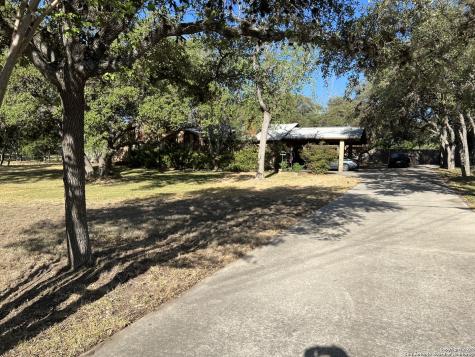 3527 Oak Cluster Street San Antonio TX 78253