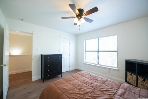 15822 Pleasant Well Drive San Antonio TX 78247